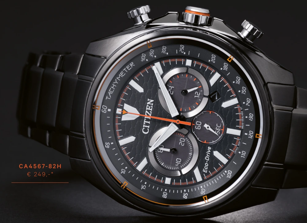 Racer Chronograph CA4567-82H